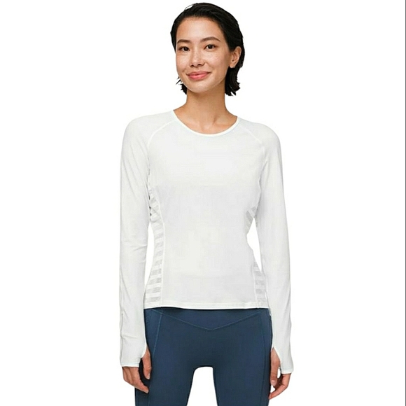 lululemon athletica Tops - Lululemon See All Ways Long Sleeve Top  White Gray Panels Mesh Thumb Holes Sz 6